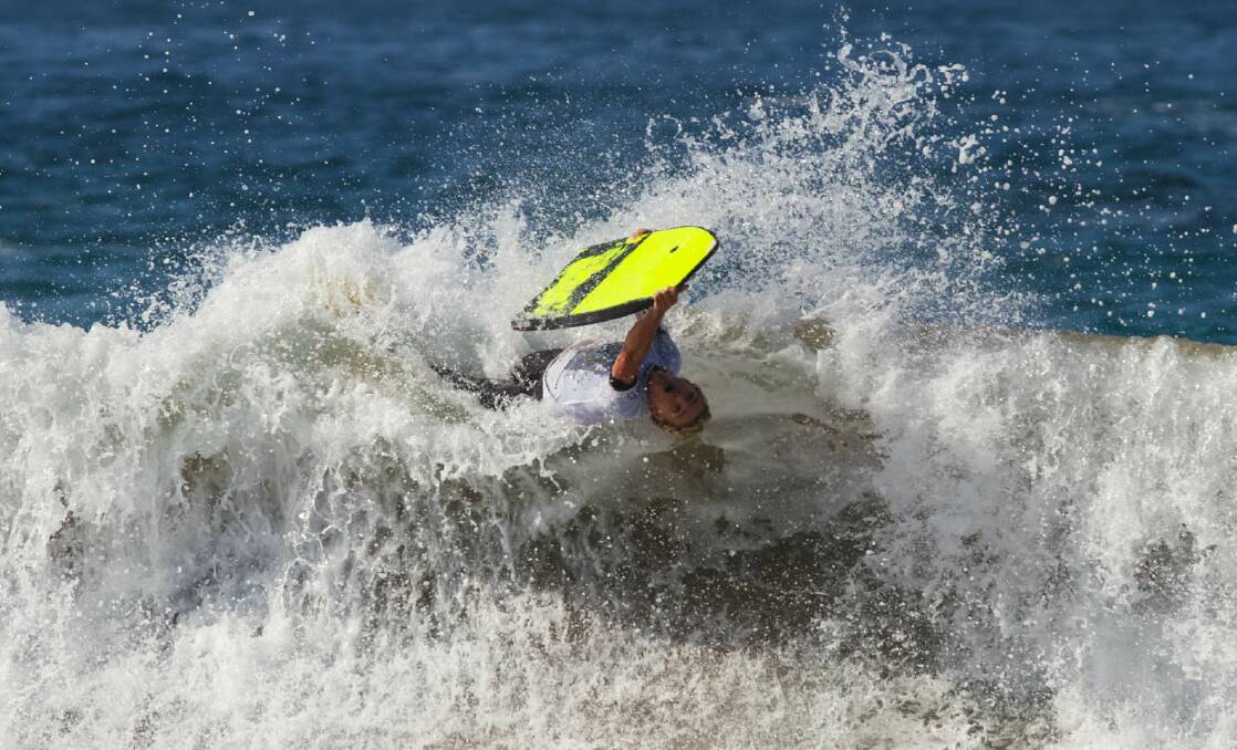 IMPRESSIVE: Liam Lucas from Clovelly puts on an impressive display of bodyboarding to claim victory in the Junior Men under 18s division of the 2016 HIF NSW Bodyboard State Titles. Photo: Tyson Wickham / Surfing NSW.