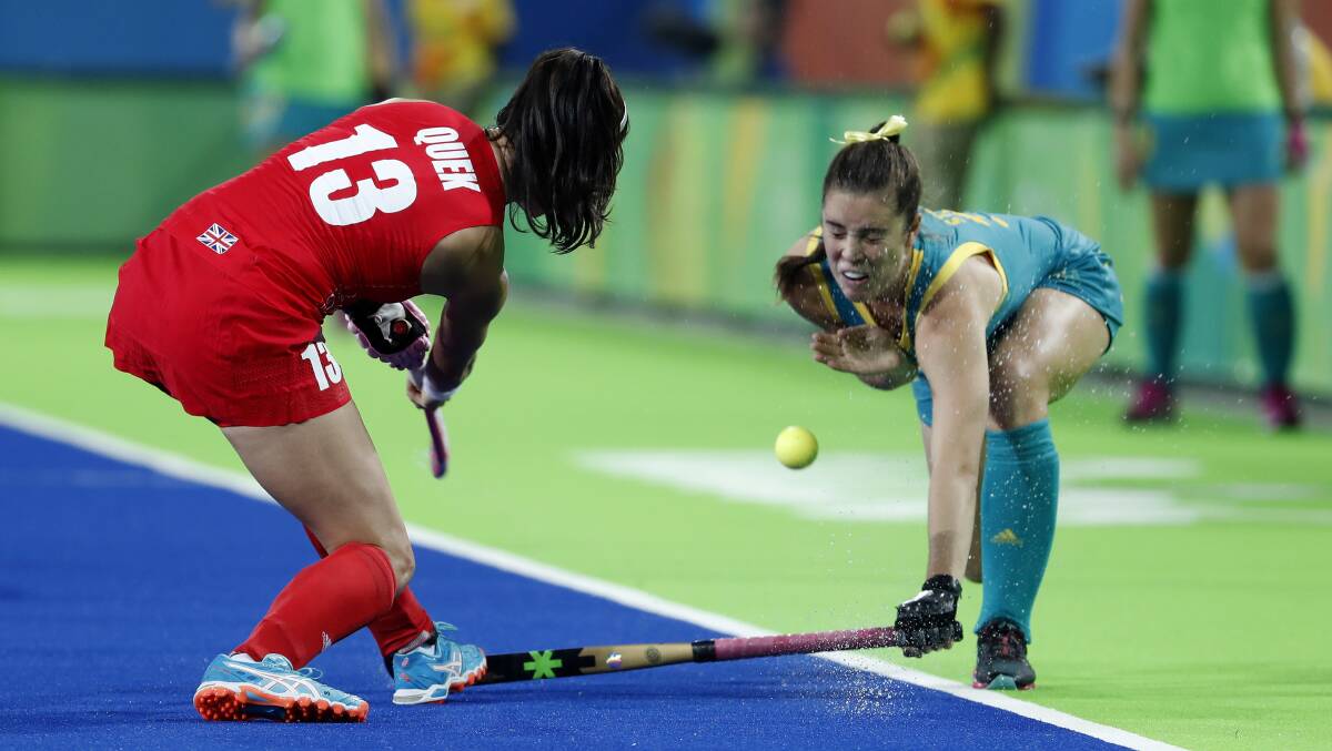 Grace Stewart in action for the Hockeyroos. Photo: Dario Lopez-Mills