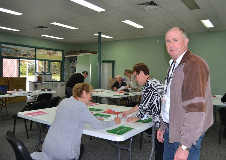 Returning officer Grahame Allen at the Nowra pre-polling centre at the former Tourist Information Centre building.