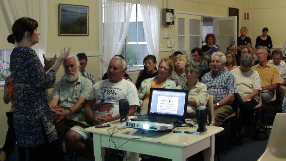 ACTION: NSW Biodiversity Review Campaign's Corinne Fisher addressing the Kiama meeting. Picture: SUPPLIED