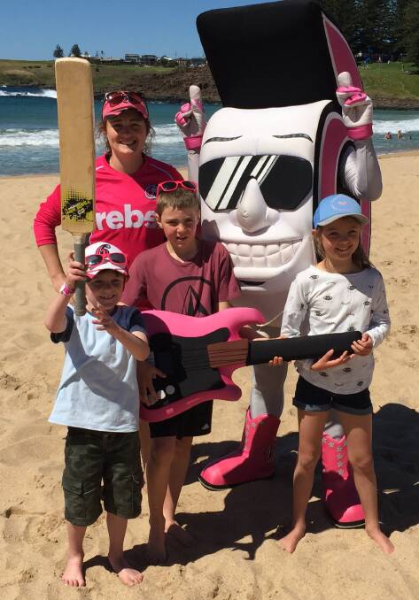 LEARNING THE SKILLS: WBBL player Emily Leys and Sixers mascot Syd Sixer with Josh Kennedy, 9, Mia Lawrence, 9, and Lucas Hall, 7, at Kiama. Picture: Brendan Crabb 