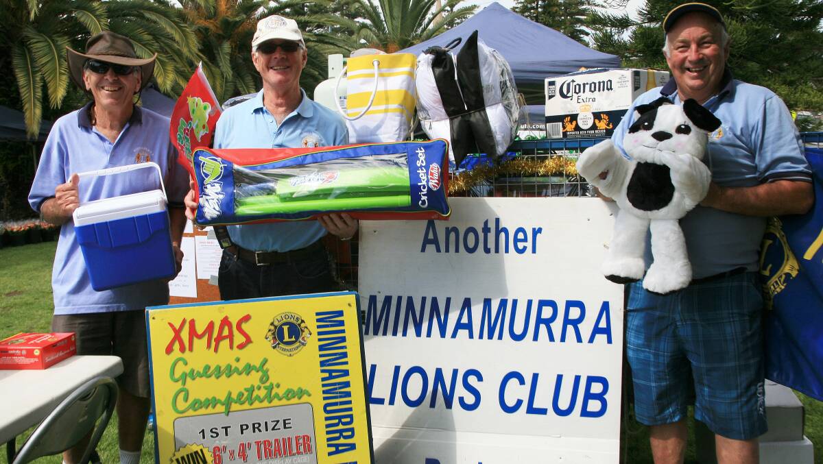 Minnamurra Lions Club members Ralph Moses, Vaughan Schneider and John Knox in action. 