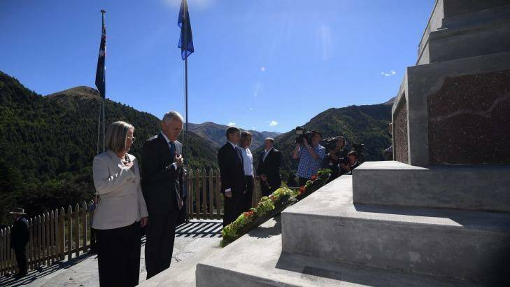 Prime Minister Malcolm Turnbull with his wife Lucy lay a wreath at the war memorial in Arrowtown near Queenstown, New Zealand on Friday. Photo: Lukas Coch