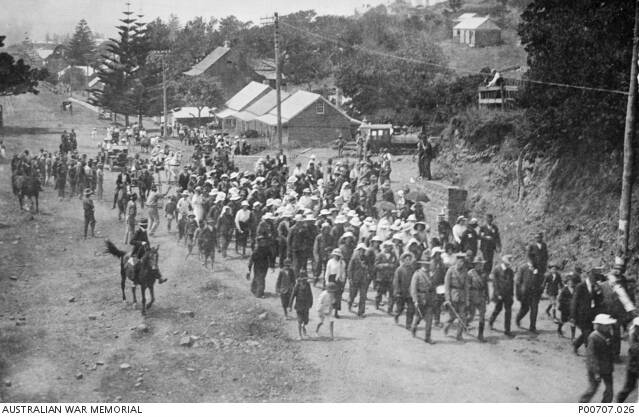 The Waratahs leave Kiama headed for Jamberoo. Picture: AUSTRALIAN WAR MEMORIALwaratah-march-kiama-jamberoo.JPG