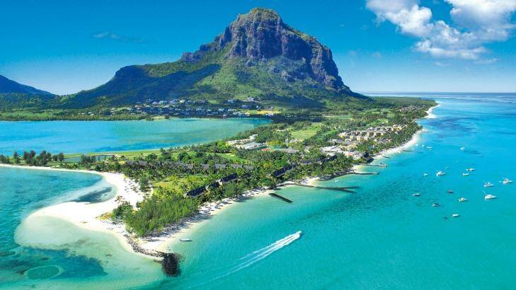 Stay in Mauritius on a private peninsula.