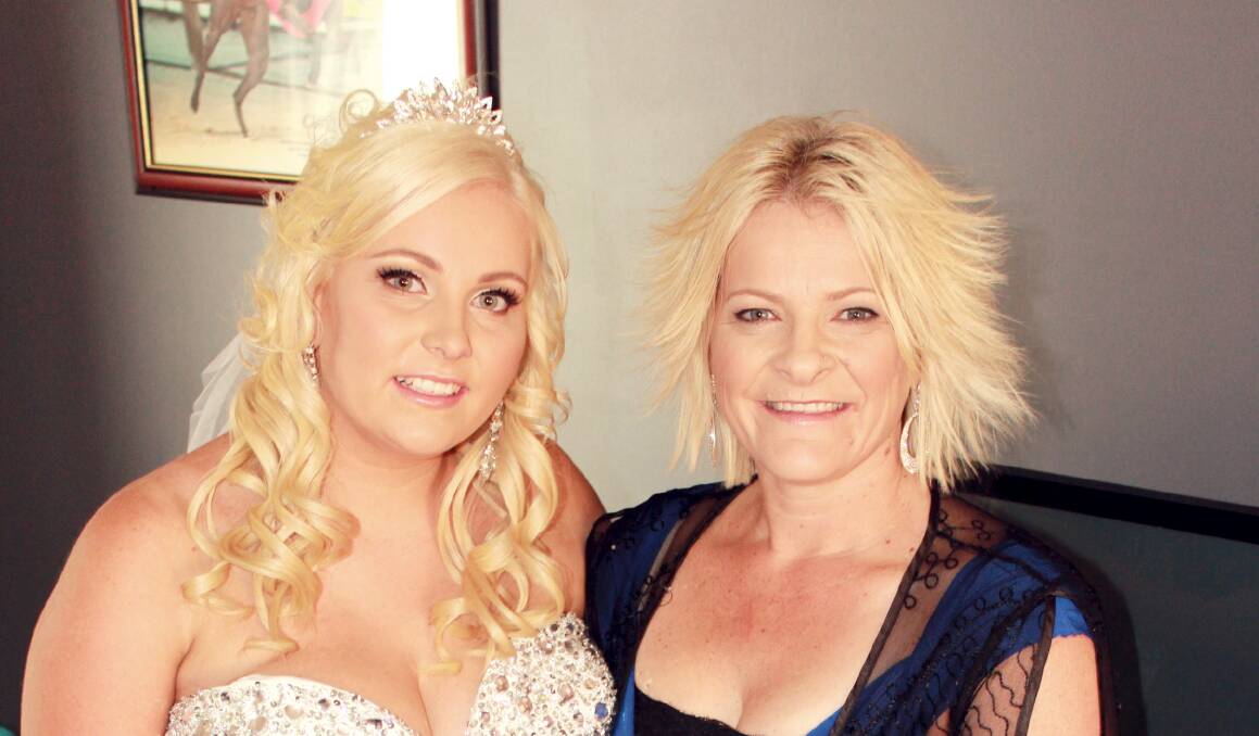 Donna Leak of De'vine Wedding Events, seen here with daughter Samantha Jonceski, has organised 30 businesses to give a wedding package away to a family affected by cancer.
