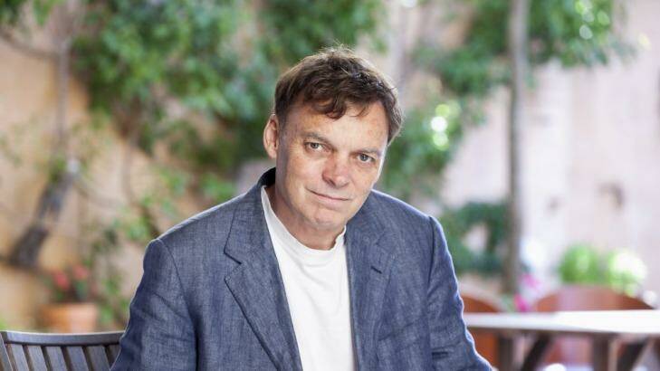 Graeme Simsion, author of the romantic comedy novels The Rosie Project and The Rosie Effect. Photo: Jamez Penlidis 