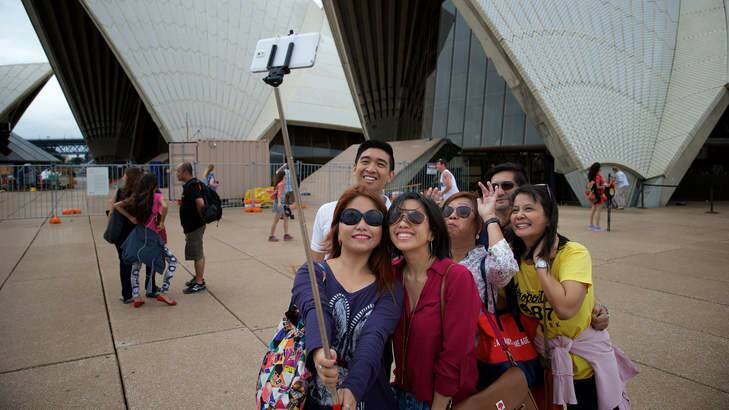 The promoter of the Soundwave music festival has vowed to crack down on "selfie sticks". Photo: Wolter Peeters