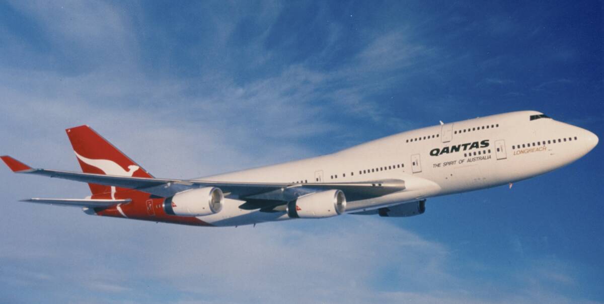 After a since-unbroken record 18,000 non-stop kilometres on its 1989 delivery flight, Qantas 747-400 jumbo VH-OJA is due to land at Illawarra Regional Airport on Sunday.
