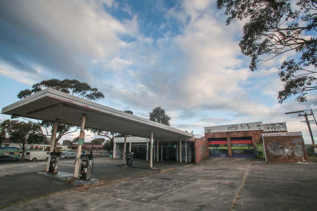 The Queen Street service station eyesore. Picture: ADAM McLEAN