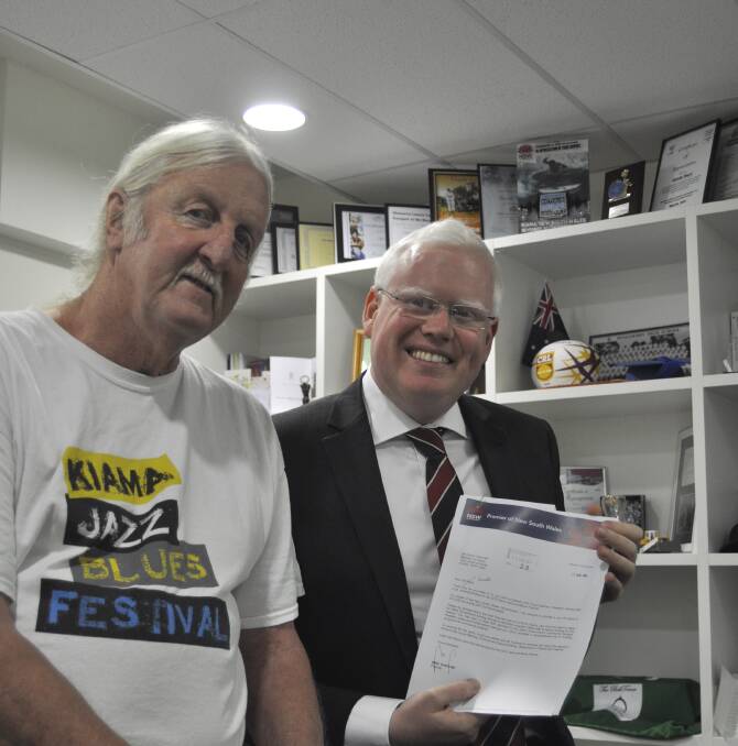 Kiama Jazz & Blues Club president Steve Ivory and Kiama MP Gareth Ward are both happy the State Government has handed over $10,000 for next year's Kiama Jazz & Blues Festival. Picture: PHIL McCARROLL 
