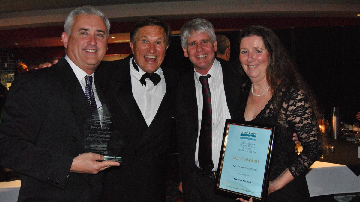 Kiam Show president David Young with Frankie J Holden and Kevin and Karen Beasley (Show publicity officer).