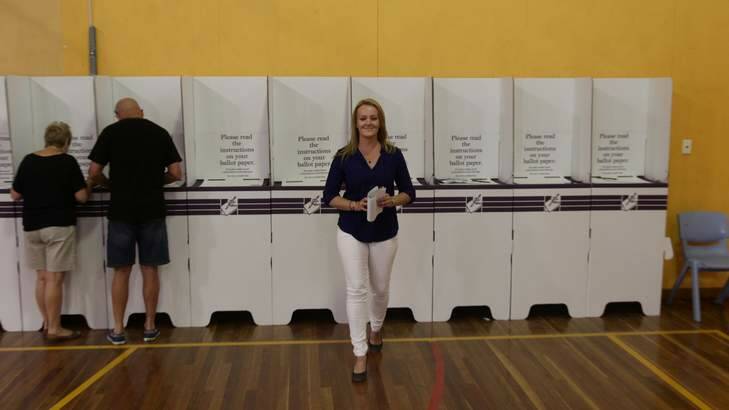 Liberal candidate for the seat of Lindsay, Fiona Scott, casts her vote at Glenmore Park High. Photo: Dallas Kilponen