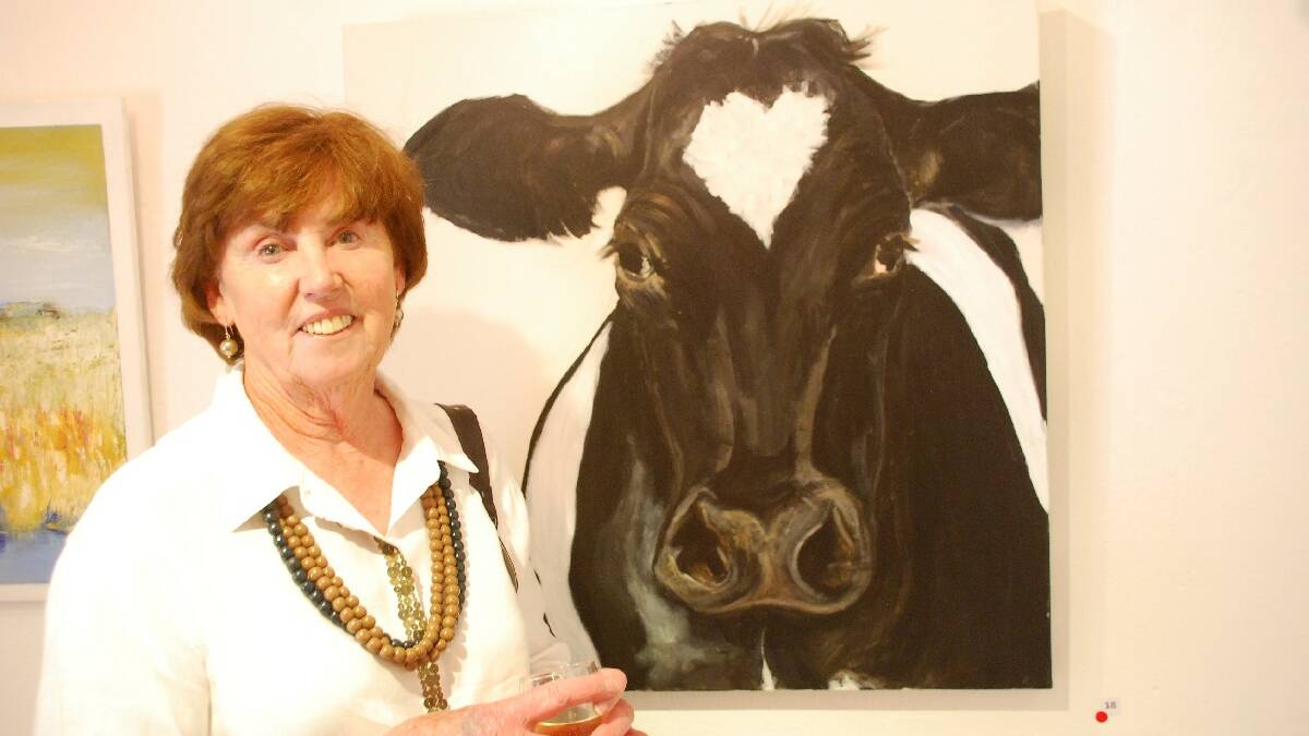  JINDABYNE: Janneane Cahill of Jindabyne was surprised and delighted to find that her portrait of a Holstein dairy cow (formerly known as a   Friesian) titled ‘Hay Please’ had already been sold when the Briscoe Memorial Art Award exhibition opened at Cooma’s Raglan Gallery.