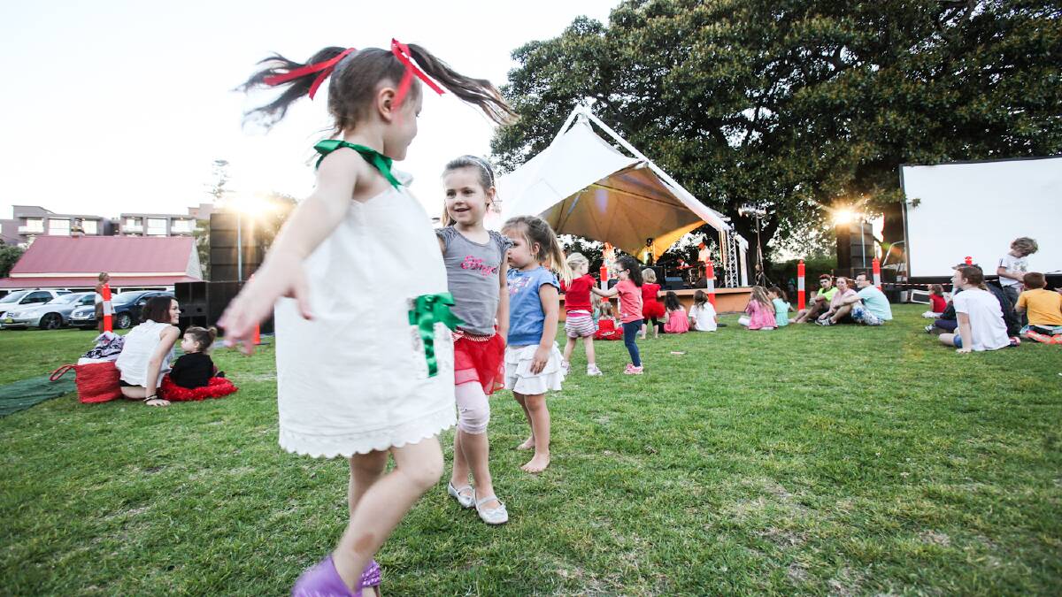GALLERY: Carols in the Park