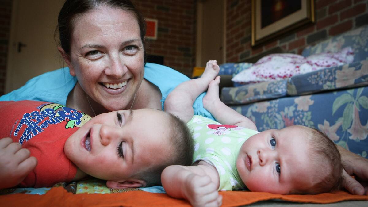  Kiama Downs mum Lenice Heffernan with her son Dexter and daughter Charlotte. Picture: DYLAN ROBINSON