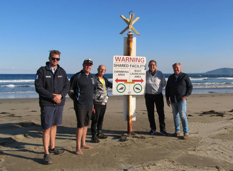  SAFETY: Jay Ruming, Cr Neil Reilly, Cr Mark Westhoff, Natt Keene and Roy Schmidt met at Crooked River to view the existing signage. Photo: supplied.