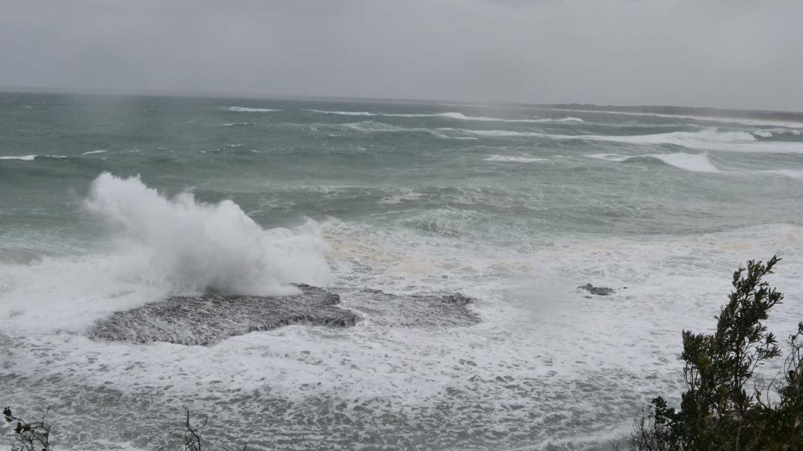 Wild winds wreak havoc along the South Coast