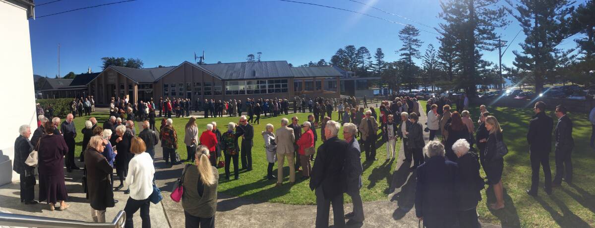 Hundreds meet in Kiama to remember a great woman.