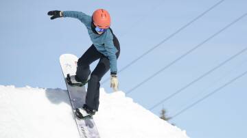 Wollongong teen snowboarder excels at Junior Worlds in Georgia
