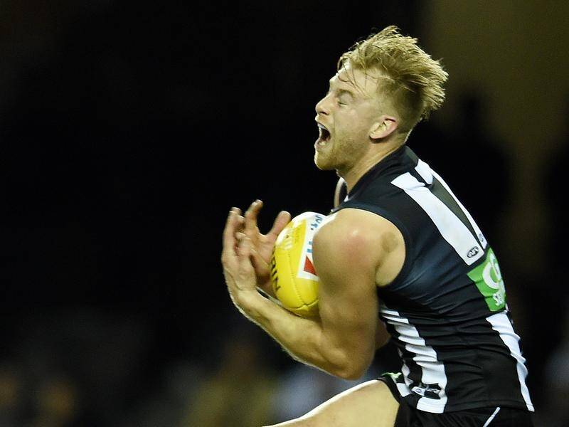 Former Magpie Jonathon Marsh has joined St Kilda to boost a depleted defensive unit.