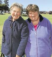 Margaret Faires and Sharon McGeown from Wollongong. Picture: Dylan Robinson