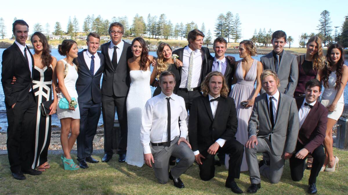 Kiama High School Year 12 formals at The Chiffley in Wollongong, with students gathering at Black Beach in Kiama before heading off to the 'big smoke'. Picture: KIAMA PICTURE CO